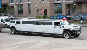 Свадебный лимузин Hummer H2 Limousine № C5714, белый