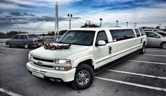 Свадебный лимузин Chevrolet Tahoe № C5715, белый