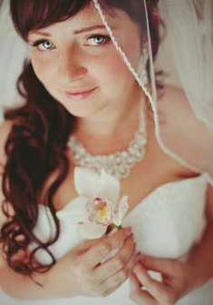 Cвадебная прическа Е15736 в греческом стиле