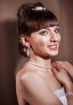 Cвадебная прическа С15857 с собранными волосами