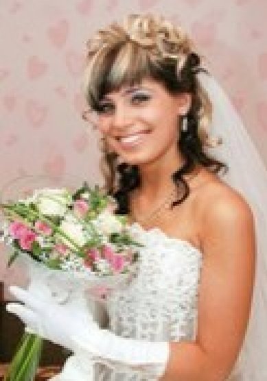 Прическа на свадьбу на длинные волосы (С19116) - Стилист-визажист Римма Сайфуллина