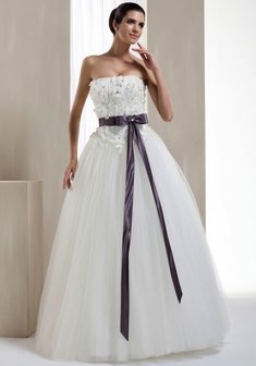 Свадебное платье K15074-0X-R34252. С пышной юбкой, длинное без шлейфа.