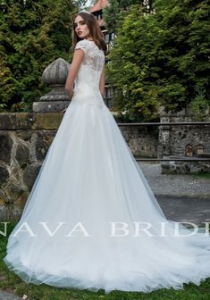 Свадебное платье Alessandra-T64649. С пышной юбкой, длинное со шлейфом.