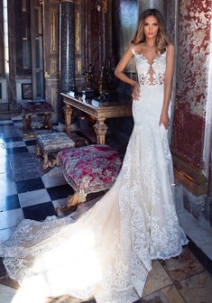 Свадебное платье М68602. Силуэт Русалка (Рыбка), длинное со шлейфом.