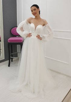 Свадебное платье V69016. А-силуэт, длинное без шлейфа.